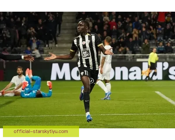 RMC曝谢里夫水晶宫谈判受阻