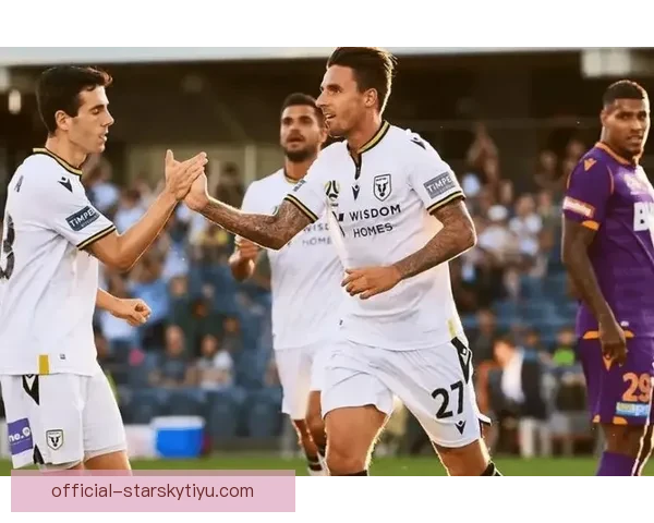 三十七岁马塔闪耀澳超双响助攻