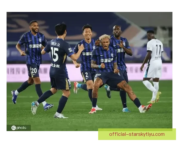 卡迪斯世界波助武汉三镇首胜